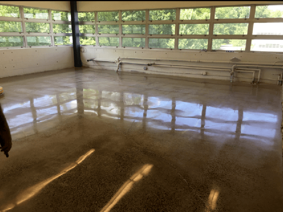 after Cleaned epoxy floor